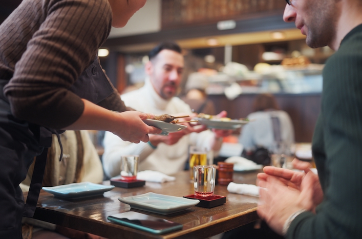 eTip Platform Provides Cashless Tip Payouts for Restaurant Staff