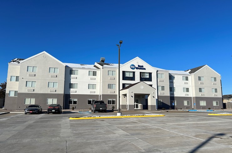 Finest Western Ottumwa Inn & Suites Opens — LODGING