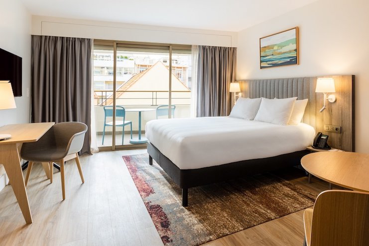 IHG Inns & Resorts Opens First Staybridge Suites in France