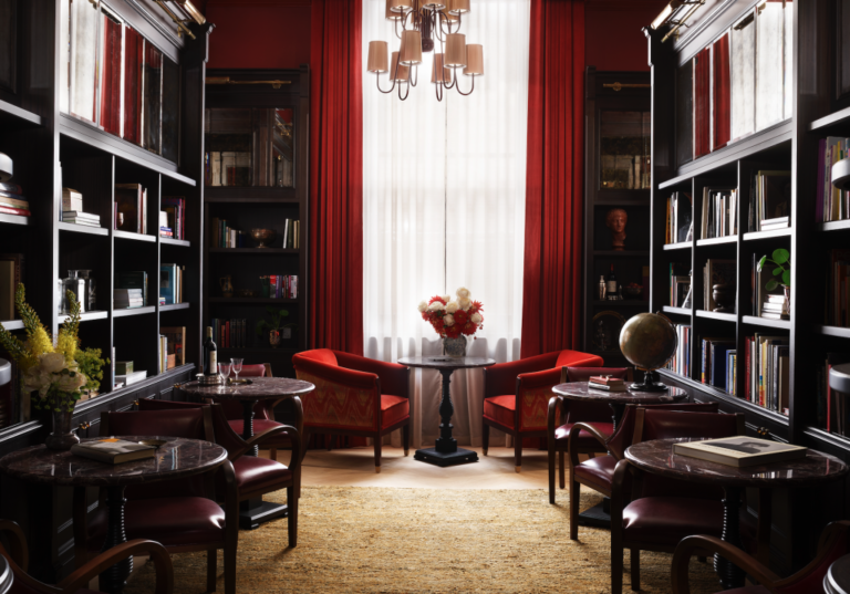 Hilton acquires controlling share in Sydell Group