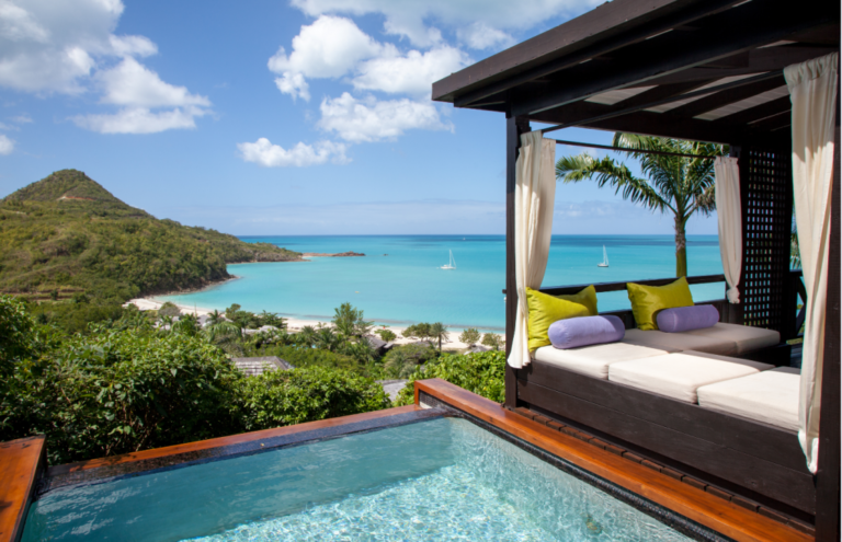 Hilton provides 400 SLH properties to luxurious portfolio