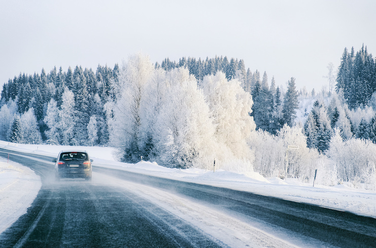 U.S. Vacationers Extra More likely to Drive Slightly Than Fly for Holidays