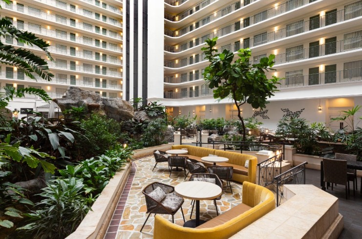 Fort Lauderdale Embassy Suites Completes Renovation