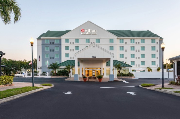 Meyer Jabara Accommodations Assumes Administration of Hilton Backyard Inn Tampa Northwest