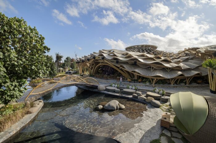 luna beach club inspiral architecture and design studios 4 Luna Beach Club