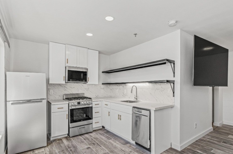 Landingplace Motels Pronounces Launch of Two New Manufacturers