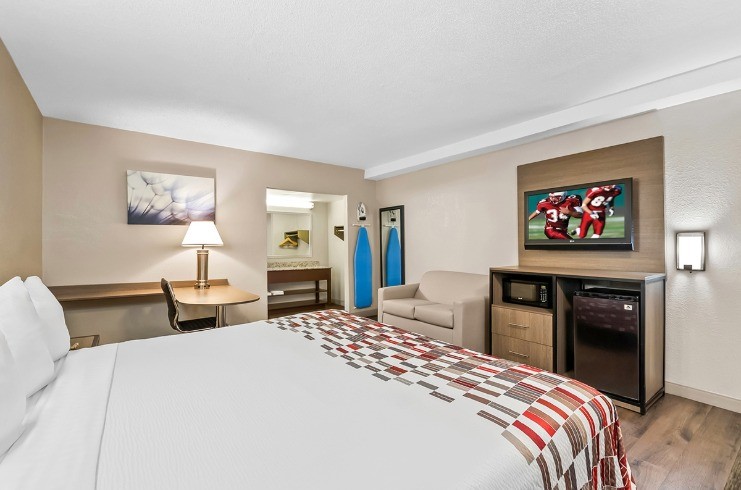 Crimson Roof Inn Washington, D.C. Opens — LODGING
