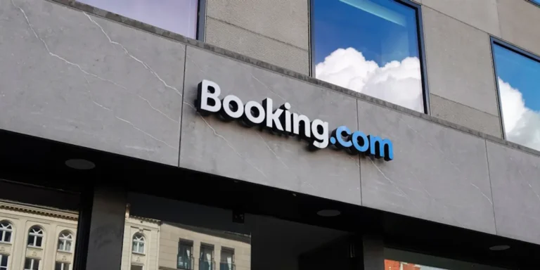 Over 10,000 European motels sue Reserving.com