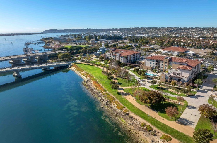 JLL Arranges Refinancing for Twin-Branded Resort Portfolio