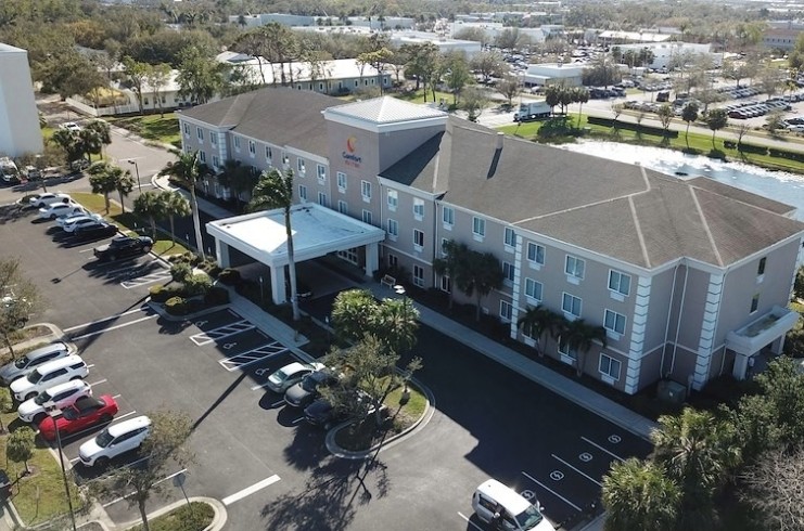 Marcus & Millichap Brokers Sale of Florida Lodge