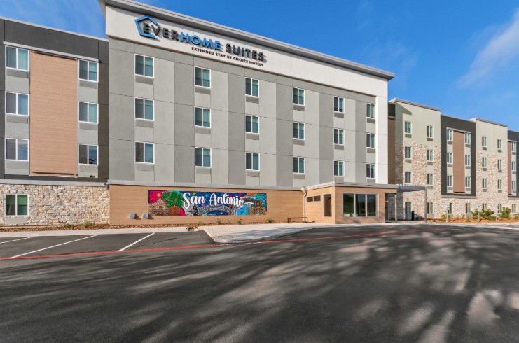 Everhome Suites Surpasses 25 Accommodations