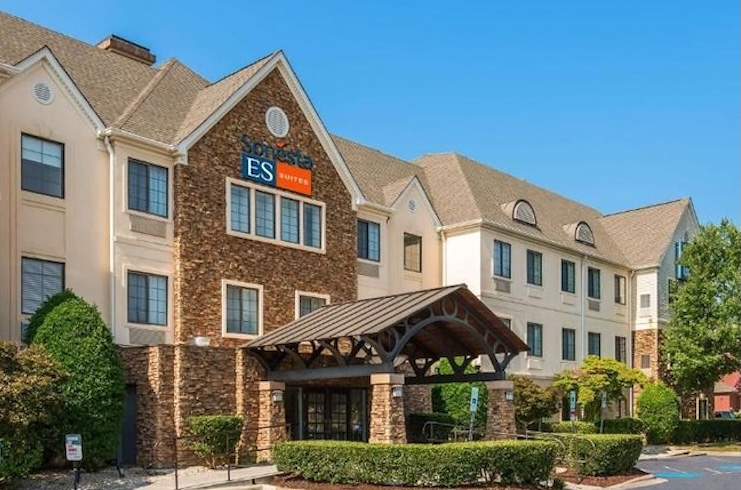 Marcus & Millichap Brokers Sale of Charlotte Lodge Property